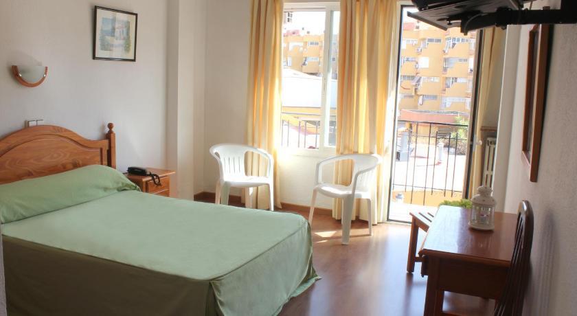 Hotel Torremolinos Centro By Croma Room photo