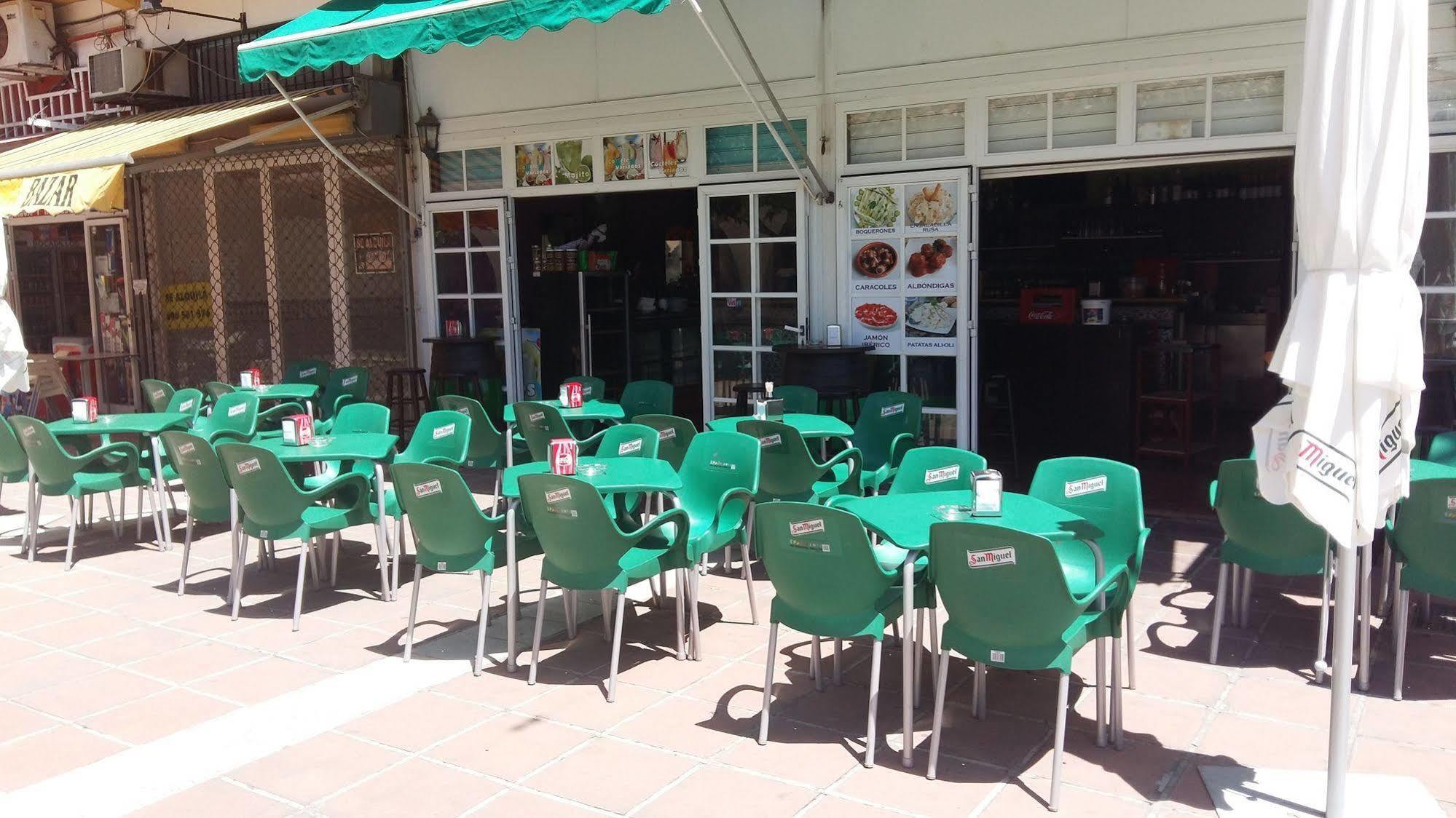 Hotel Torremolinos Centro By Croma Exterior photo